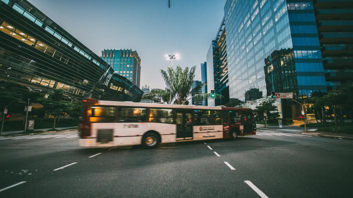 Tecnologías emergentes en el transporte de viajeros